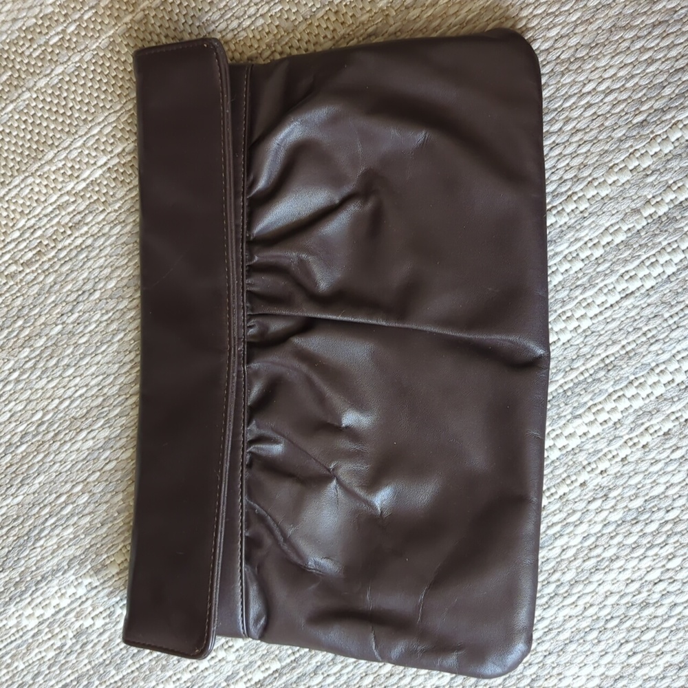 Vintage 1980s brown leather clutch/shoulder/crossbody
